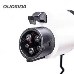 32A with 7-meter cable IEC SAE J1772 charging plug