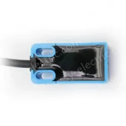 Rectangle Inductive proximity switch SN04-D2